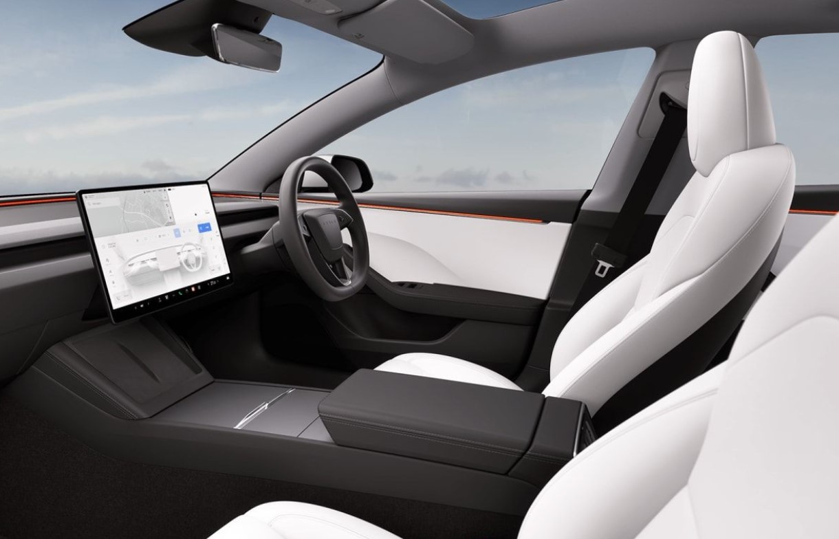 2024 Tesla Model 3 Highland Interior (1)